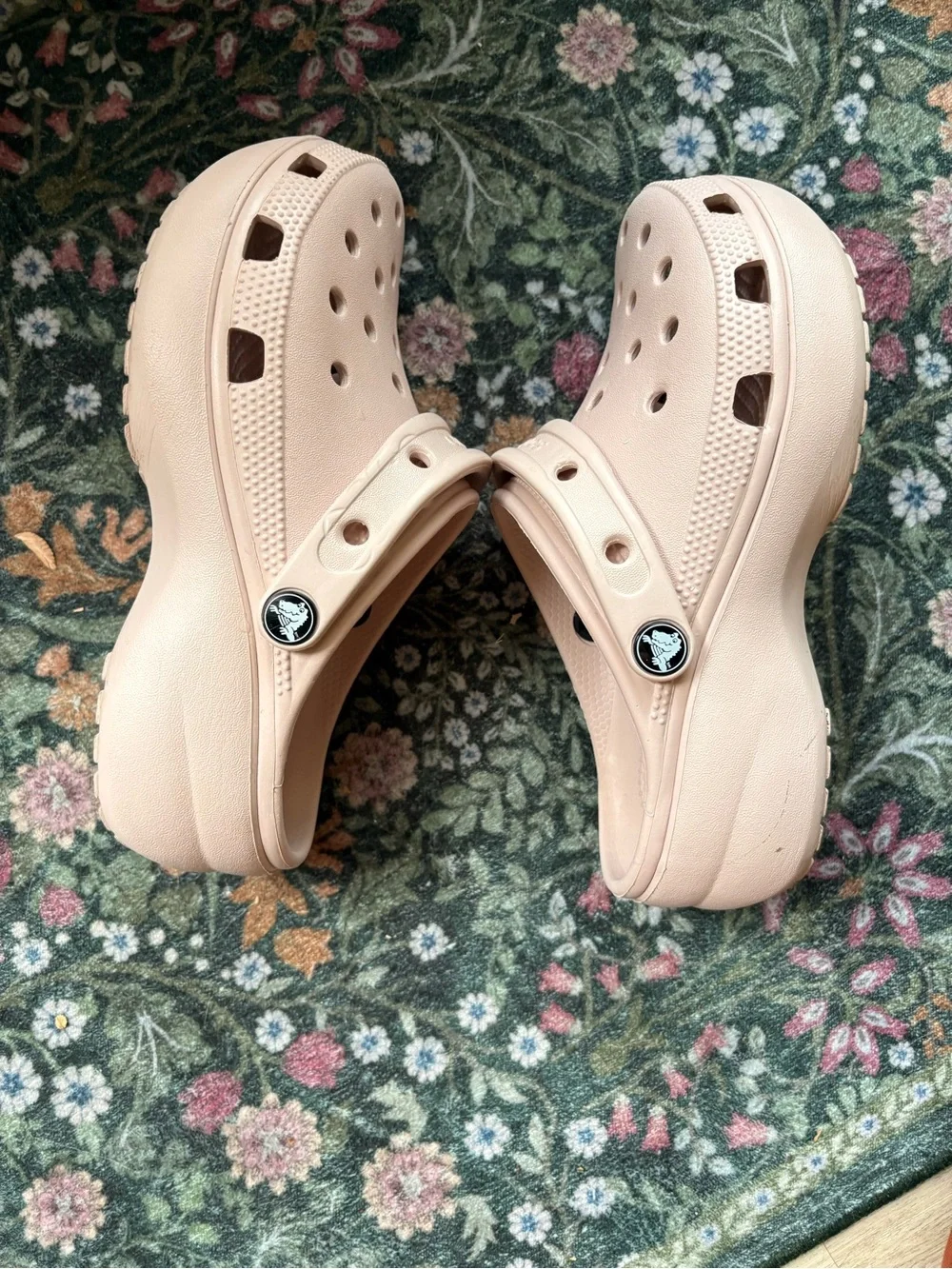 CROCS lightweight slip